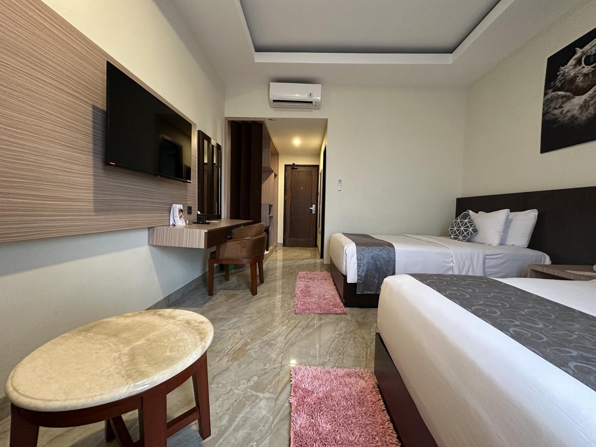 Vega Prime Hotel & Convention Sorong Quarto foto