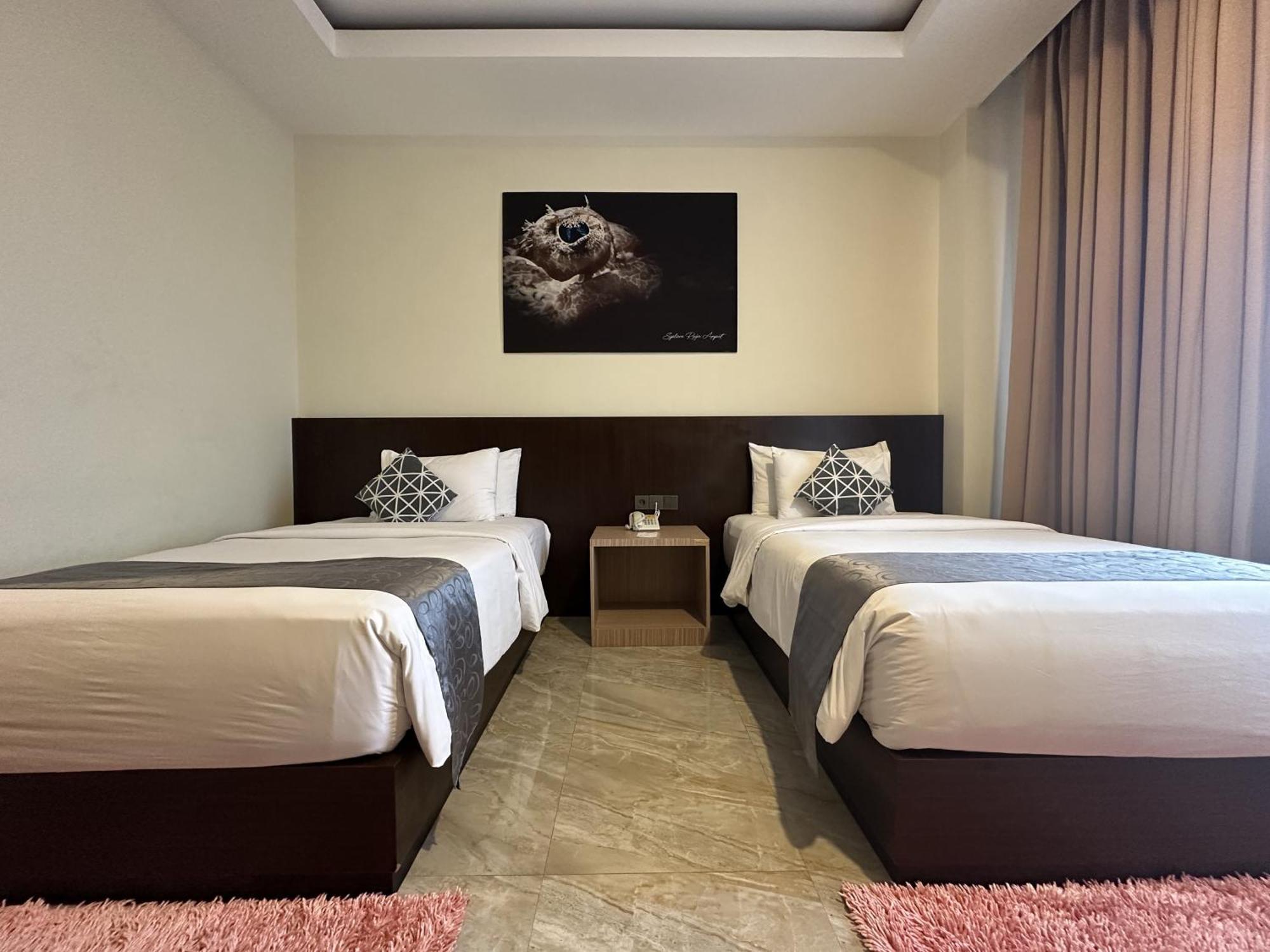 Vega Prime Hotel & Convention Sorong Quarto foto